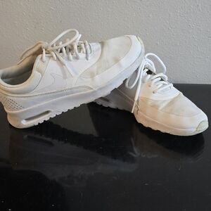 Nike White Low-Top Sneakers